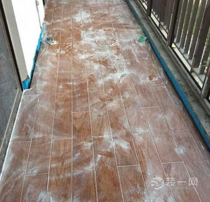 时尚现代简约四居室装修施工